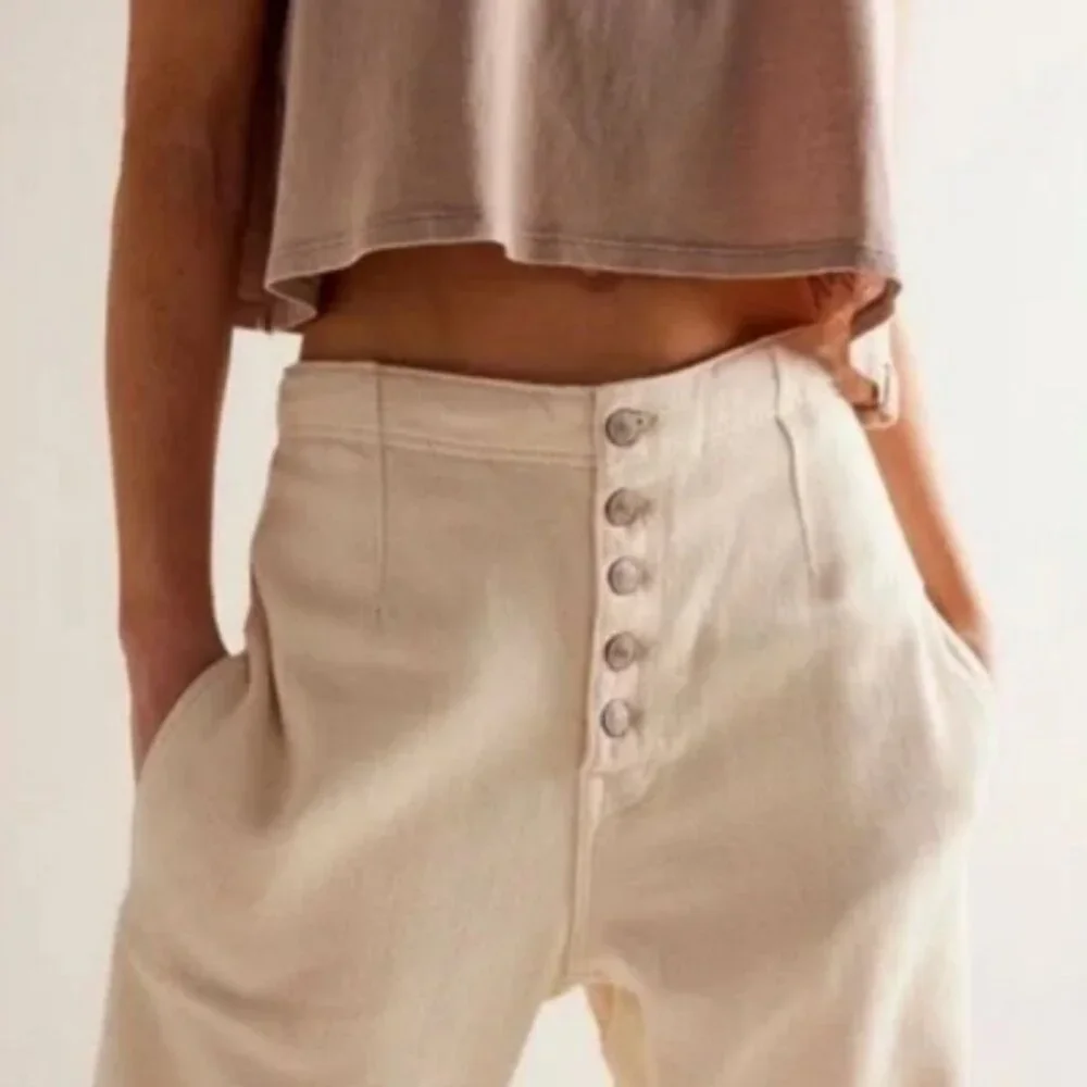 Free People - Osaka Mid Rise Barrel Jeans - Ecru & Ivory  - Size 30 - Picture 3 of 8